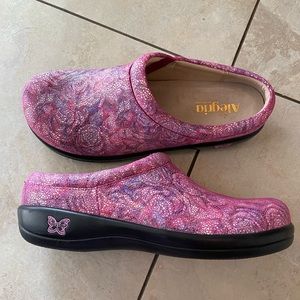 EUC Alegria Kayla Girlie Girl Pink Shoes 42/ US 11.5/12